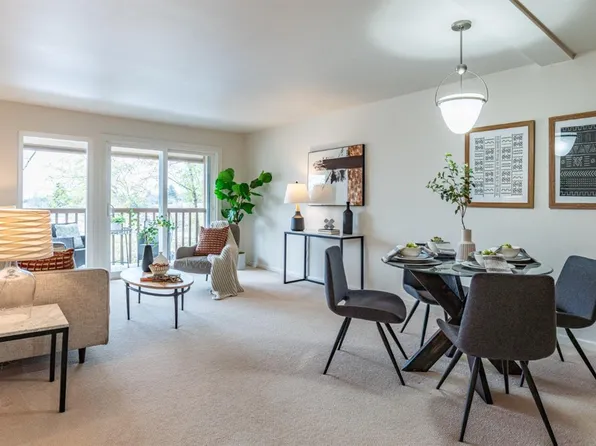 1540 Center Road #386, Novato, CA 94947