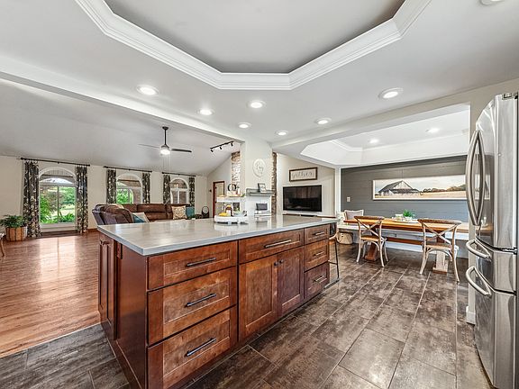 30th image of this home