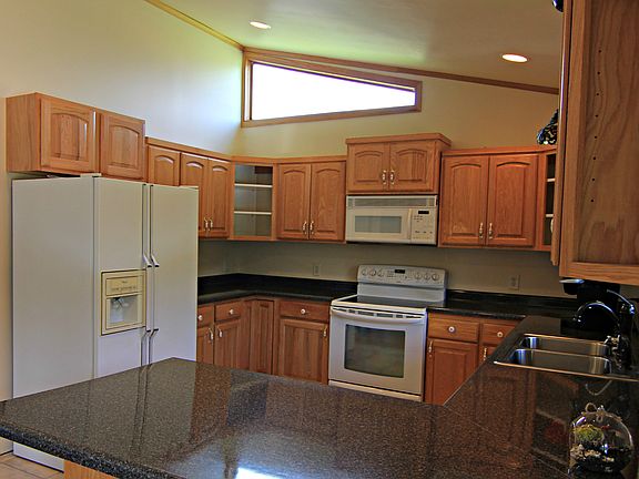 5th image of 4915 168th Ln NE