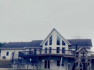 35692 Lee St, Whitehall, WI 54773