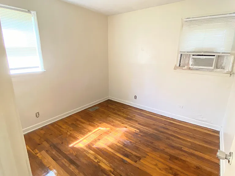 812 Wofford Bedroom_09182025