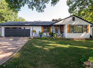 5044 SW 22nd St, Topeka, KS 66614