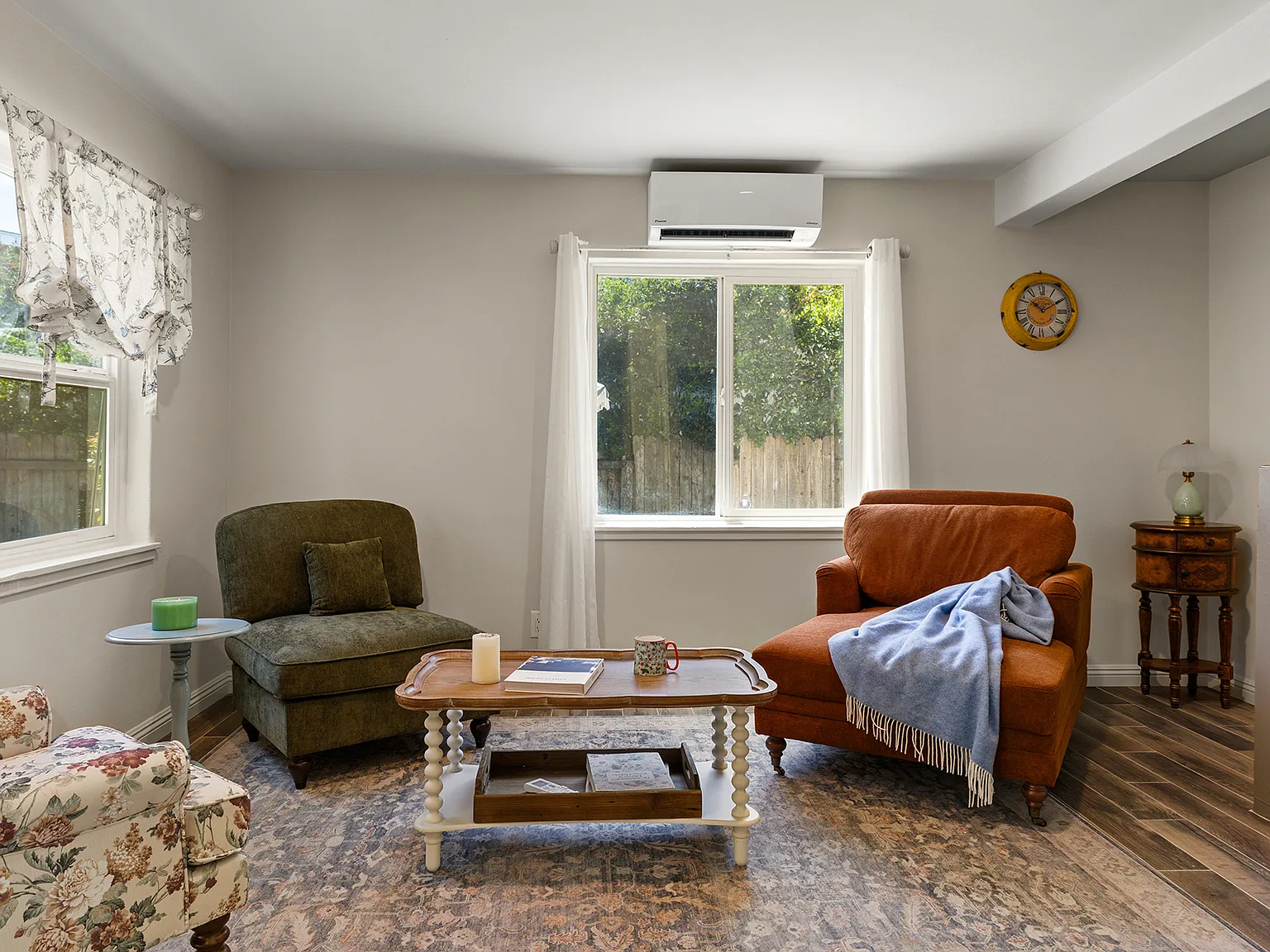 2 bed, 800 sqft, $3,200 — Photo 4