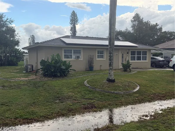 1398 Sunrise Dr, North Fort Myers, FL 33917