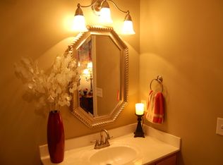 165 Virginia St STE 401, Mount Airy, NC 27030