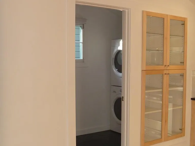 Utility room washer/dryer