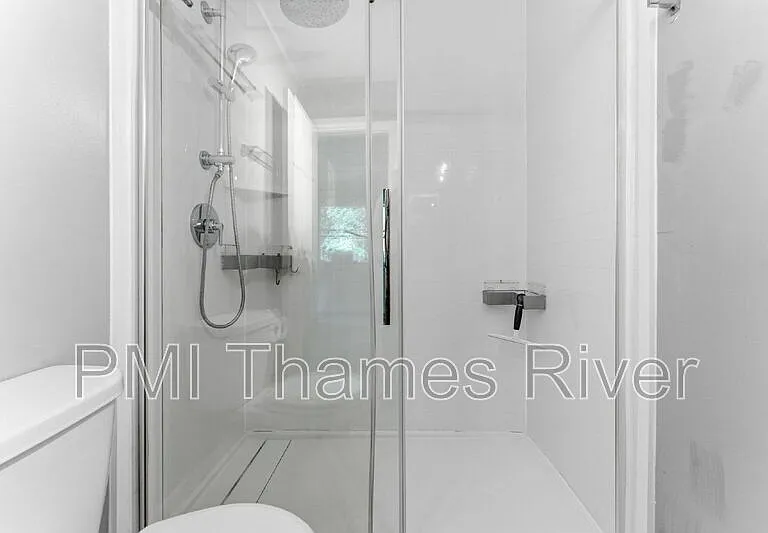 33 Lodus Ct — Photo 10
