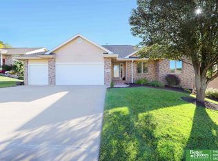 10017 S 201st St, Gretna, NE 68028