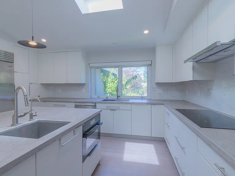 125 Lockhart Ln — Photo 12