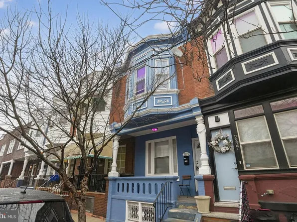 2225 S Beechwood St, Philadelphia, PA 19145