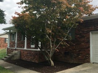 1900 Dundee Dr, Madisonville, KY 42431