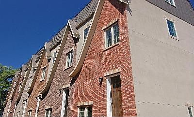 1st image of 930 Pearl # 104 St