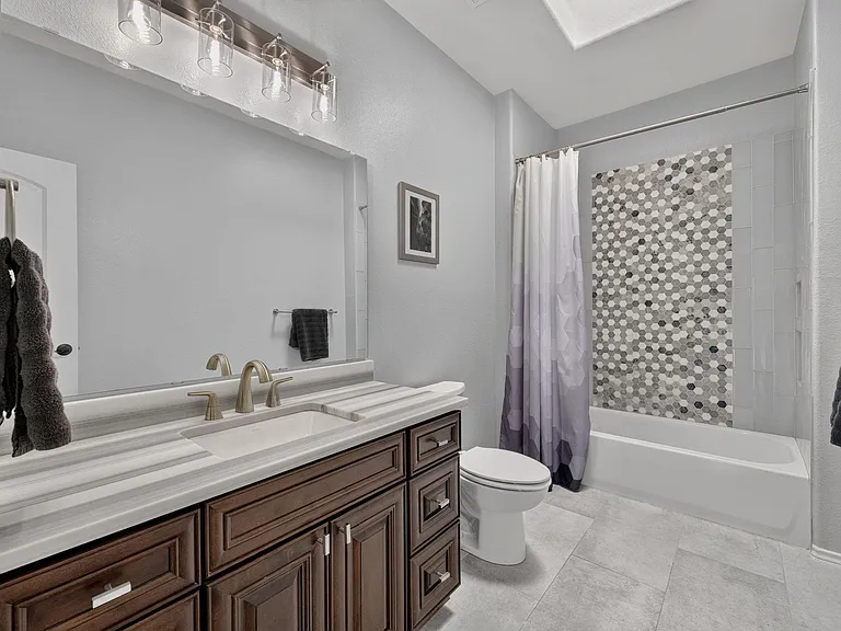 2801 Manitou Dr — Photo 21