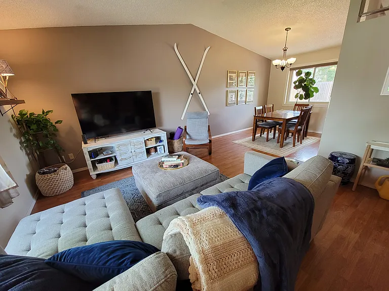 4959 Wood Brook Ct — Photo 5