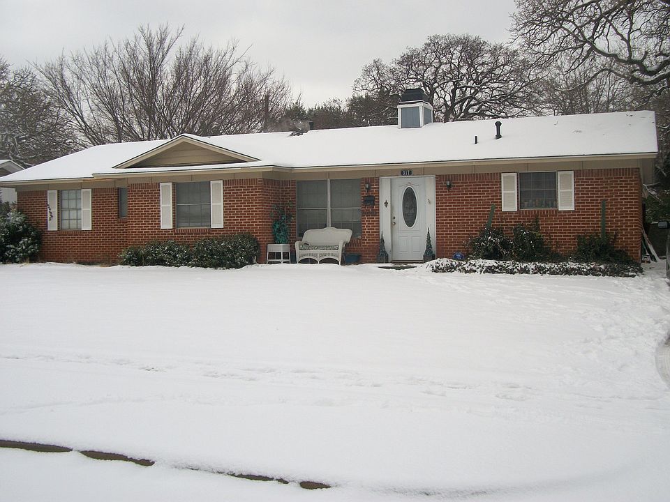 1st image of 317 S Shore Pl