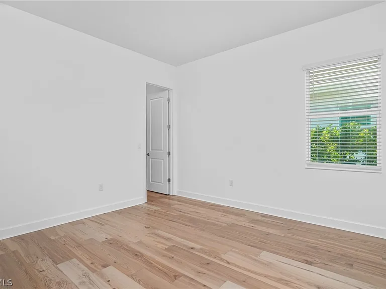 18837 Wildblue Blvd — Photo 25