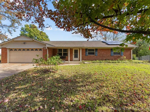 530 Rebecca Ln, Ada, OK 74820