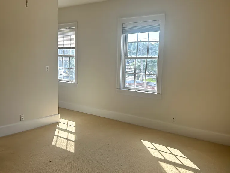 3 Lafayette St #3 — Photo 14
