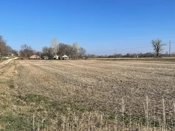 400 E Hickory St, Salem, NE 68433