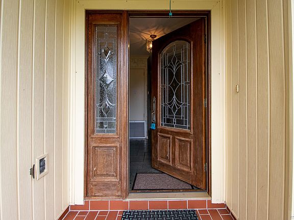 5th image of 1208 Onstead St