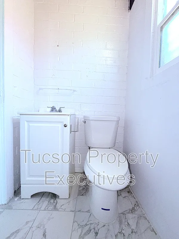 1 bed, 1.0 bath, 500 sqft, $850 — Photo 3