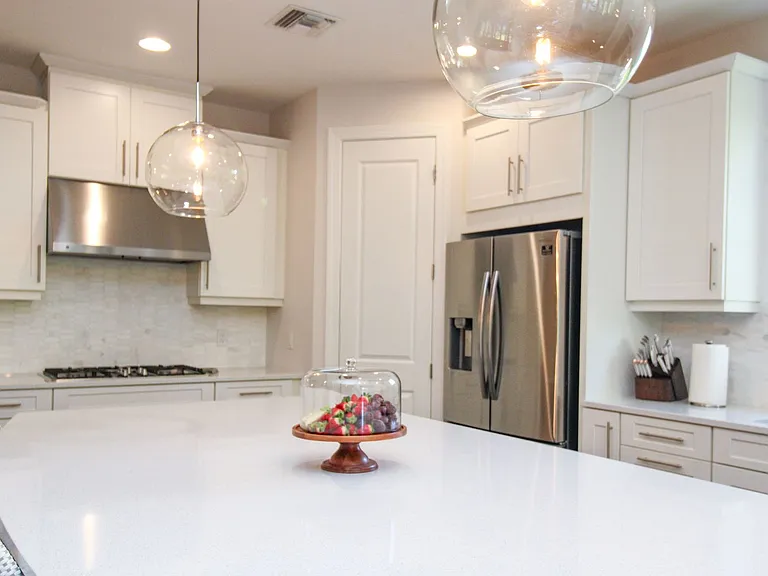 9423 Terresina Dr — Photo 40
