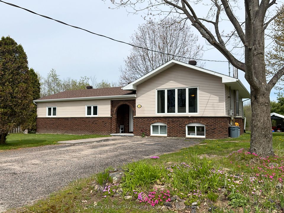 1st image of 36 Nichols St