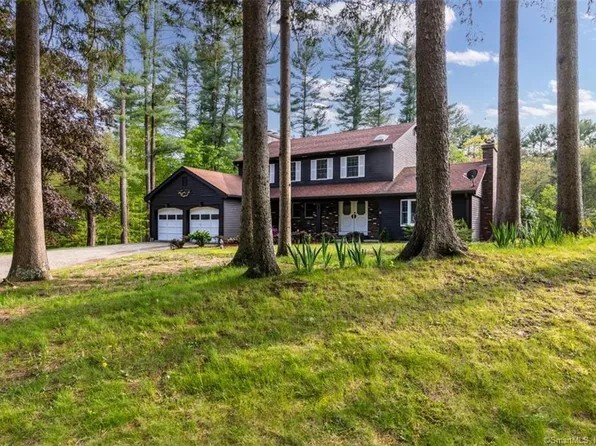 16 Pine Ridge Lane, Mansfield, CT 06250