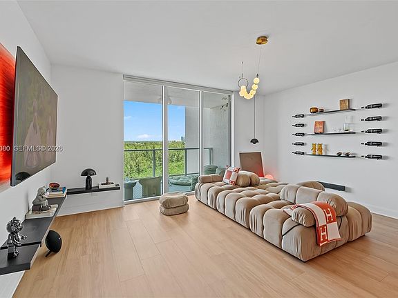 5th image of 14951 Royal Oaks Ln APT 1202