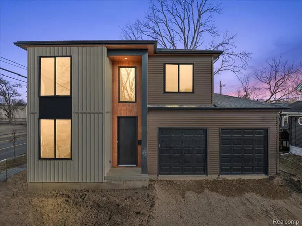 1779 E Saratoga St, Ferndale, MI 48220