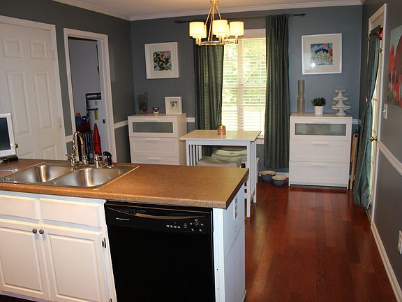 5th image of 113 Valleydale Dr