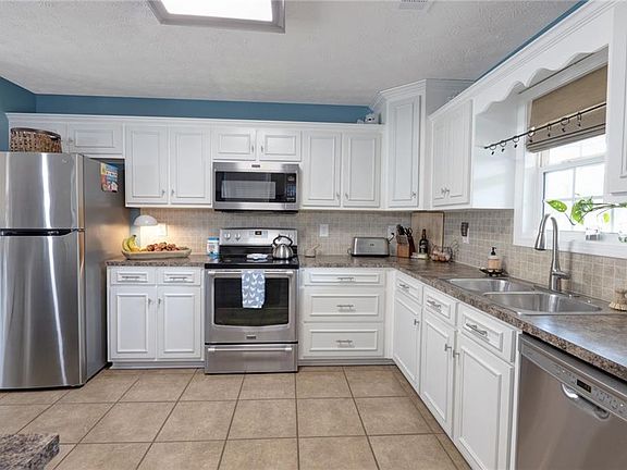 5th image of 771 Lee Road 2087