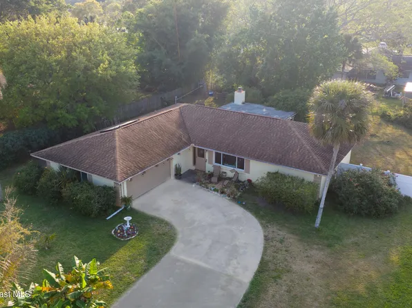 2618 Watkins Dr, Melbourne, FL 32901