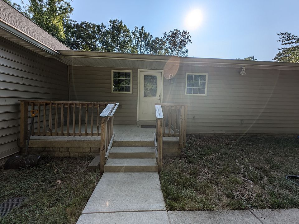 1st image of 7040 Hoadly Rd #1