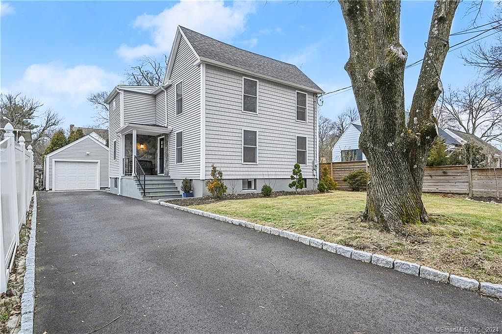 53 New St, Fairfield, CT 06825 Zillow