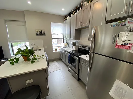 Rented by Mdays Realty | media 17