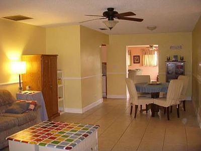 5th image of 10141 SW 50th Ct