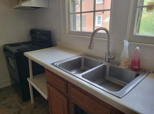 808 N Main St, Burlington, NC 27217