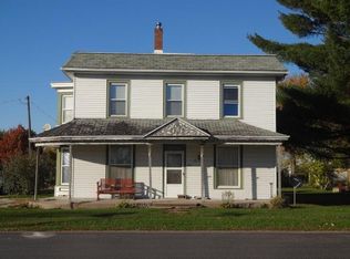 400 E Division St, Morning Sun, IA 52640