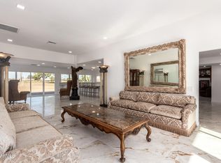 15810 N Nicklaus Ln, Sun City, AZ 85351