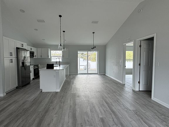 Great room 

4007 Simca St. Sebring, FL Home for Rent