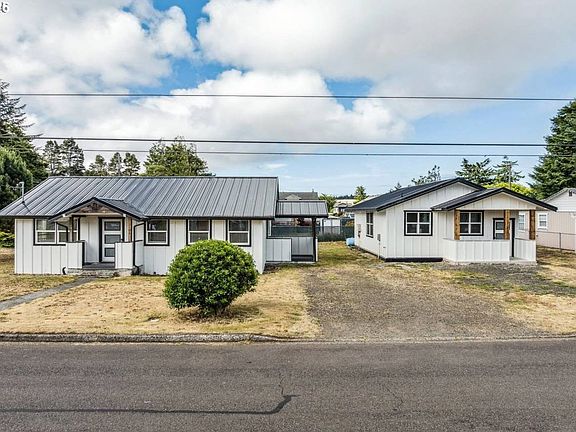 2nd image of 1184 2nd St