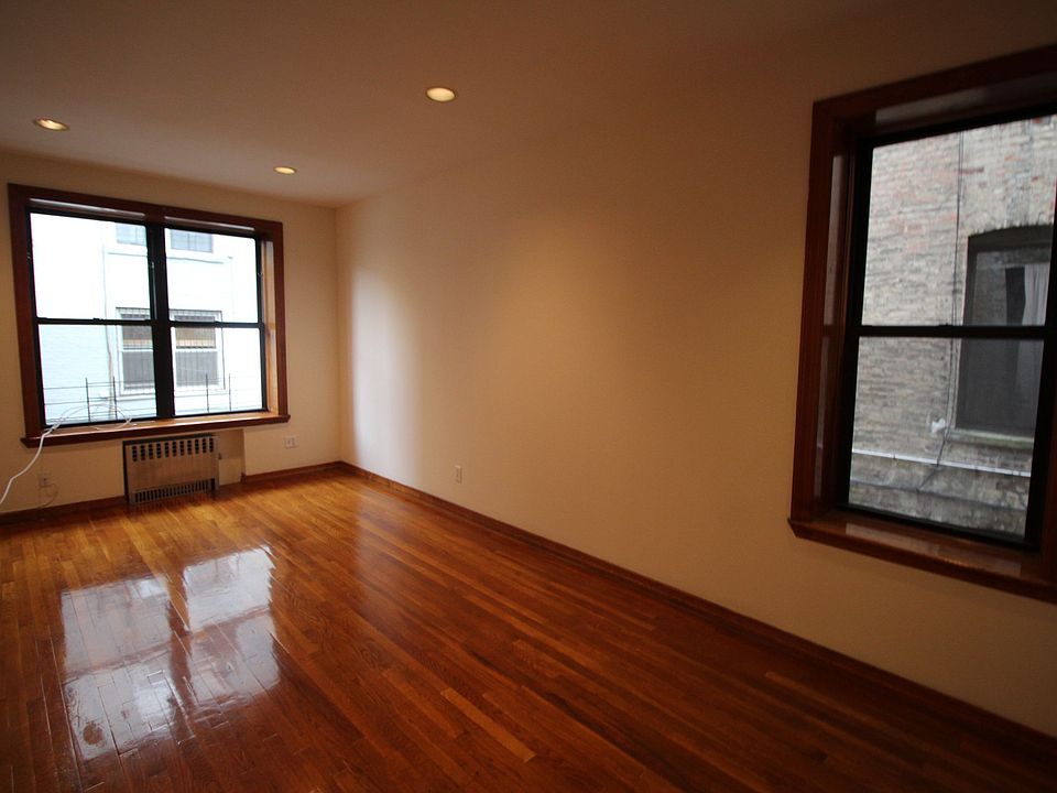 1st image of 505 12th St APT 1B