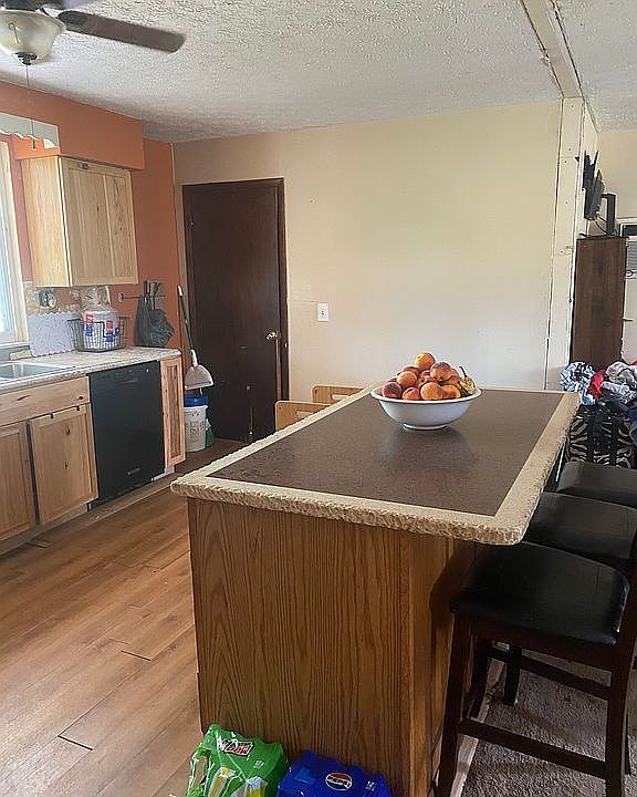 2nd image of 2451 Riley Rd