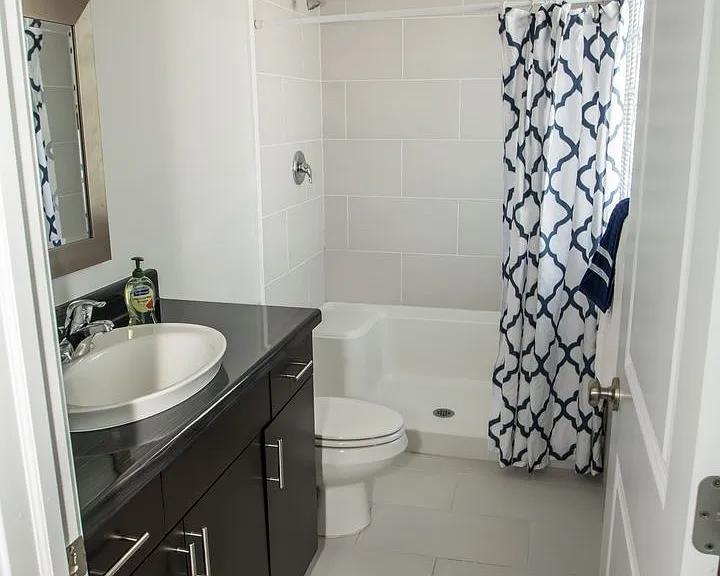 628 Park Ave — Photo 89