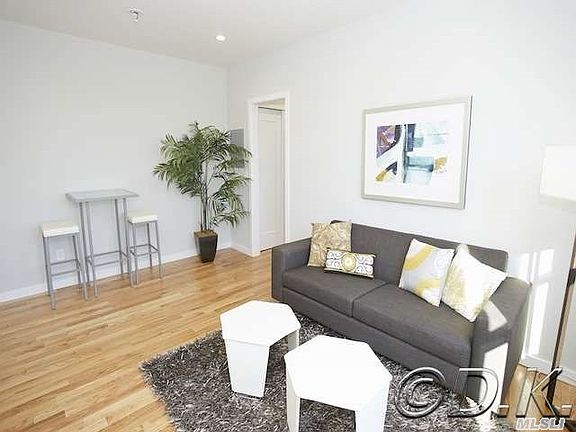 2nd image of 215 E Broadway APT 3B