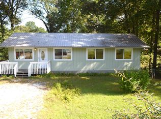 30 Northside Dr, Franklin, NC 28734