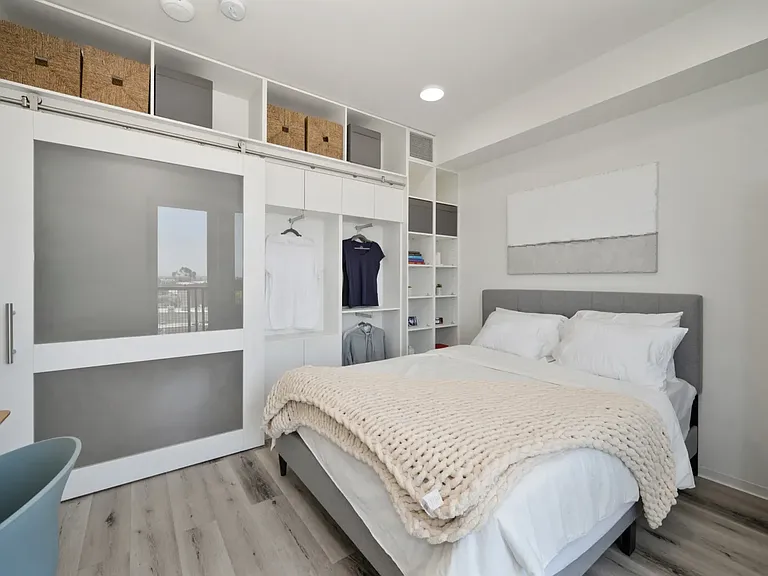 3167 Market San Diego — Photo 2