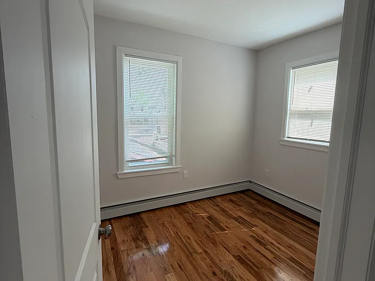 2886 Randall Ave #2 — Photo 6