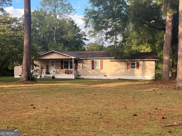 359 Horse Shoe Dr, Dublin, GA 31021